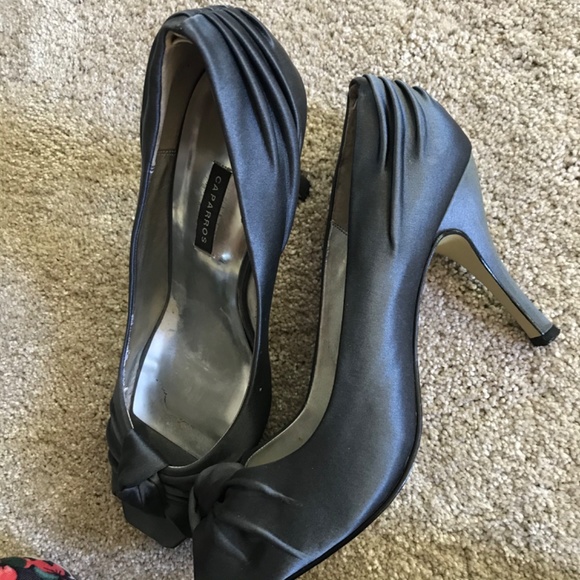 🔴Satin Metallic Knot Front Formal/Prom Heels - Picture 9 of 13